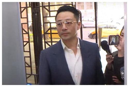 两个娱乐吃瓜博主,揭秘两位娱乐吃瓜博主背后的故事